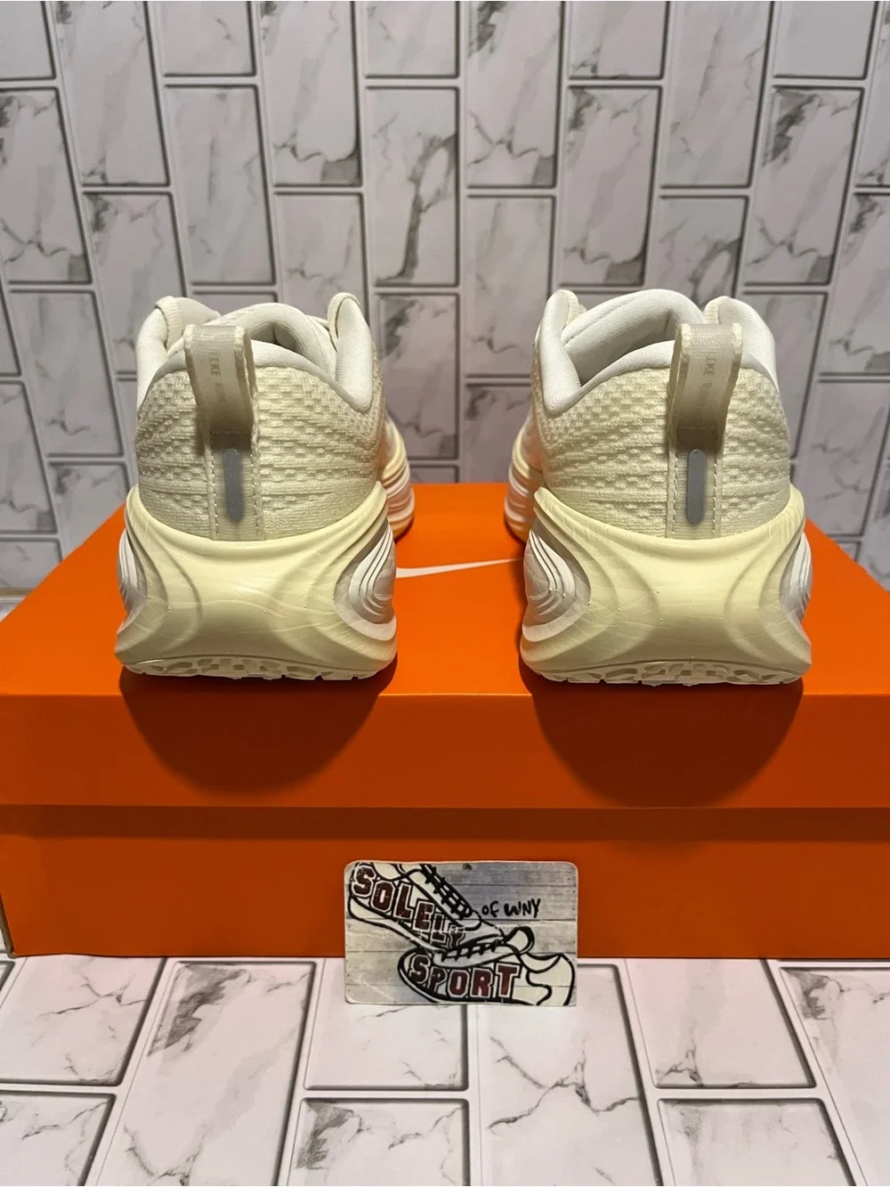 New Nike Vomero Plus ZoomX Running Shoes Sail White Womens Gym Workout 6 - 9.5